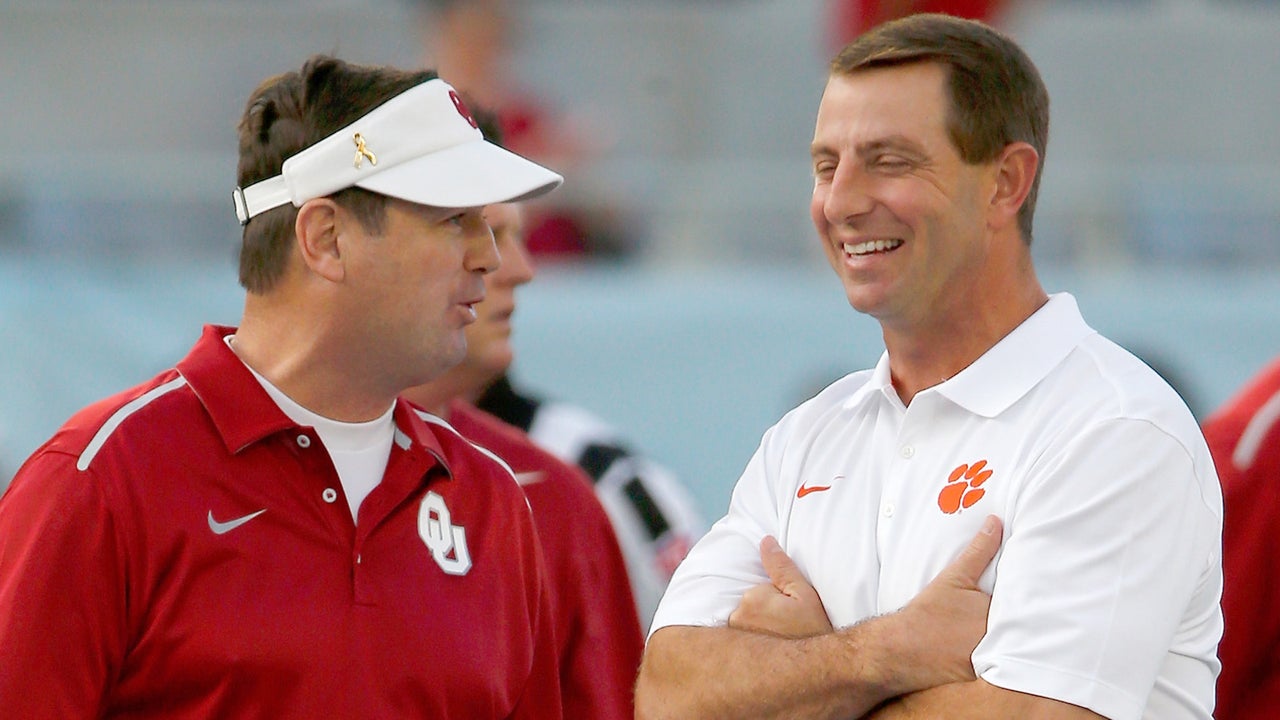 Bowl projections: Oklahoma draws Clemson, Alabama takes on Ohio State in playoff